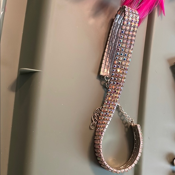 Elegant Feather and Rhinestone Accessory Set - Picture 7 of 8